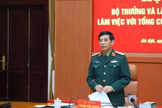 Đại tướng Phan Văn Giang phát biểu tại hội nghị.