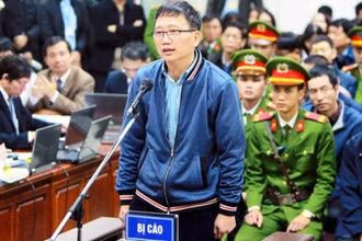 Trịnh Xuân Thanh tại tòa.