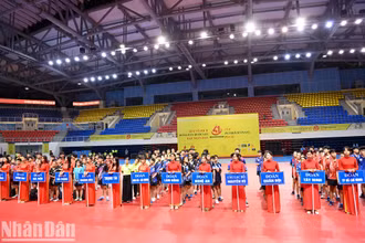 Giải vô địch bóng bàn quốc gia Báo Nhân Dân lần thứ 41 năm 2023 có 174 vận động viên thuộc 20 đoàn bóng bàn của các tỉnh, thành phố, ngành và doanh nghiệp trong cả nước tham dự.
