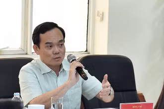 Phó Thủ tướng Trần Lưu Quang đánh giá cao các bộ, ngành, địa phương và nhà cung cấp dịch vụ đã cùng nỗ lực góp sức trong công tác chống IUU thời gian vừa qua - Ảnh: VGP.