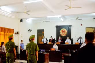 Phiên tòa xét xử một bị cáo chưa thành niên ở Kiên Giang.
