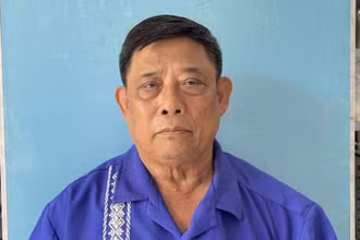 Đối tượng Tạ Miên Linh.