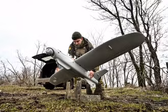 [Video] Crimea bị tập kích quy mô lớn bằng UAV 