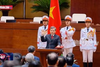 Chánh án Tòa án Nhân dân Tối cao tuyên thệ nhậm chức