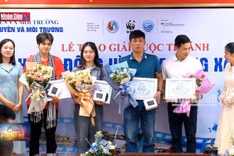 Trao giải Cuộc thi ảnh ''Hành động vì đại dương xanh''