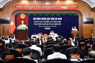 Hội đồng nhân dân tỉnh Hà Nam thông qua nghị quyết về chủ trương sắp xếp đơn vị hành chính cấp tỉnh, xã.