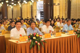 Các đại biểu dự Pháp hội Vu lan báo hiếu.