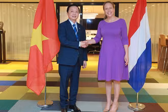 Phó Thủ tướng Trần Hồng Hà và Phó Thủ tướng Hà Lan Carola Schouten. (Ảnh: Bộ Ngoại giao)