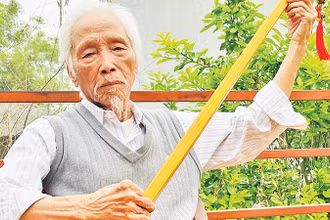Để vòng xòe Thái mãi lan xa