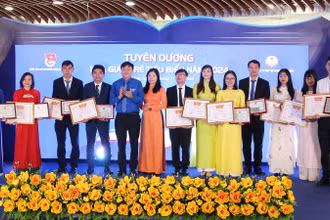 Các “Nhà giáo trẻ tiêu biểu” cấp thành phố năm 2024.