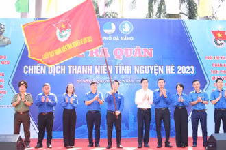 Khởi động Chiến dịch thanh niên tình nguyện hè.