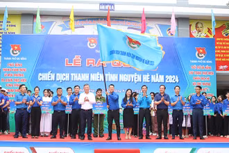 Xuất quân Chiến dịch Thanh niên tình nguyện Hè 2024