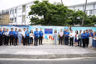 Khánh thành vẽ tranh tường “Đà Nẵng xanh”.