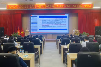 Toàn cảnh hội nghị.