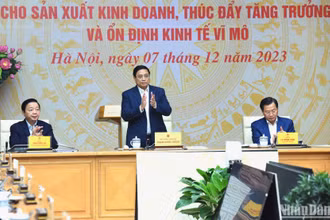Thủ tướng Phạm Minh Chính dự và chủ trì hội nghị.