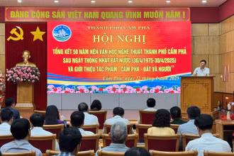 Giới thiệu cuốn sách "Cẩm Phả - Đất và người".