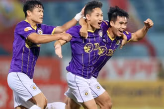 Hà Nội FC trở lại mạnh mẽ tại Giải bóng đá vô địch quốc gia LPBank V.League 1-2024/2025. (Ảnh: TTXVN)