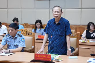 Thứ trưởng Nông nghiệp và Phát triển nông thôn, Phó Trưởng Ban Chỉ đạo quốc gia về IUU Phùng Đức Tiến phát biểu kết luận tại buổi làm việc.