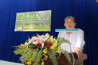 Ông Trần Văn Toàn, Phó Tổng Giám đốc Công ty Cổ phần cao-su Tân Biên báo cáo triển khai đưa vào sử dụng chính thức hệ thống DDS-EUDR (Hệ thống truy xuất và tuân thủ Quy định EUDR). 