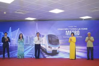 Ban Tổ chức chính thức phát động Cuộc thi “Chạm đến tương lai cùng Metro”. (Ảnh: THẾ ANH)