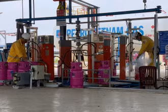 Giá gas bán lẻ giữ đà tăng tháng thứ hai liên tiếp.