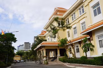 Đại sứ quán Việt Nam ở Thủ đô Phnom Penh, Campuchia. (Ảnh: NGUYỄN HIỆP)