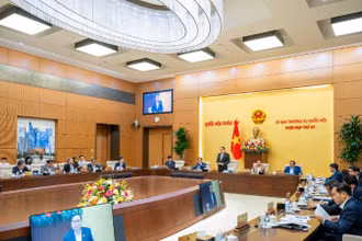 Ủy ban Thường vụ Quốc hội điều chỉnh Chương trình xây dựng luật, pháp lệnh (Chương trình lập pháp) năm 2025. (Ảnh: quochoi.vn)