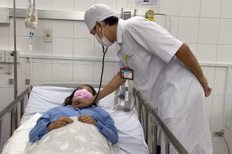 Bệnh nhân L.T.H.T hiện tỉnh táo, sinh tồn ổn định.