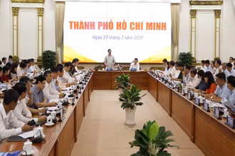 Thủ tướng Phạm Minh Chính phát biểu tại buổi làm việc với Thành phố Hồ Chí Minh. (Ảnh: Trung tâm báo chí Thành phố Hồ Chí Minh) 