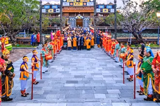 Ðại nội Huế là điểm đến làm nên thương hiệu du lịch Cố đô.