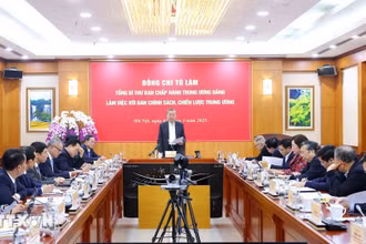 Quang cảnh buổi làm việc. (Ảnh: TTXVN)