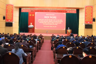 Điểm cầu chính tổ chức tại hội trường tỉnh Bắc Kạn. (Ảnh: NÔNG VUI)