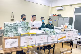 Cục Cảnh sát điều tra tội phạm về ma túy (Bộ Công an) đồng chủ trì, phối hợp Cục Phòng, chống ma túy và tội phạm (Bộ Tư lệnh Bộ đội Biên phòng) đấu tranh, phá đường dây vận chuyển ma túy từ Campuchia, Lào về Việt Nam. 