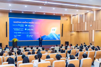 Bộ trưởng Thông tin và Truyền thông: "Tập trung vào AI, chip bán dẫn và phần mềm ô-tô là chiến lược đúng đắn của FPT"