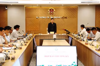 Toàn cảnh cuộc họp báo tháng 11 của Bộ Thông tin và Truyền thông.
