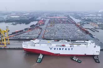 Vinfast xuất cảng lô xe VF 8 thứ hai 1.879 chiếc tới Bắc Mỹ