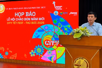 Phó Chủ tịch Ủy ban nhân dân thành phố Thủ Đức Nguyễn Kỳ Phùng giới thiệu những nội dung cơ bản của City Tết Fest Thủ Đức 2025.