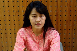 Đối tượng Nguyễn Thị Hồng Nhung tại cơ quan công an.