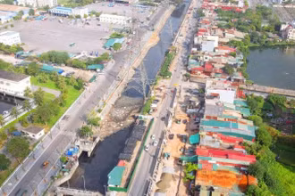 Dự án mở rộng đường Tam Trinh, quận Hoàng Mai, Hà Nội chậm trễ do vướng mắc trong công tác quy hoạch, giải phóng mặt bằng. 