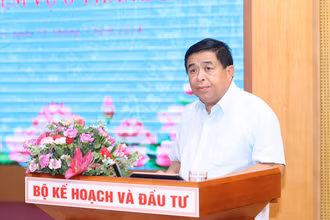 Bộ trưởng Kế hoạch và đầu tư Nguyễn Chí Dũng phát biểu tại hội nghị. (Ảnh CTV)