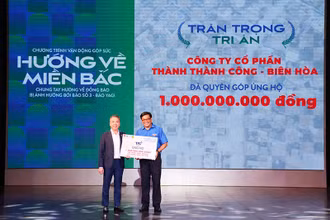 TTC AgriS ủng hộ 1 tỷ đồng tiền mặt và các vật phẩm gửi đến đồng bào miền bắc bị ảnh hưởng bởi bão, lũ.