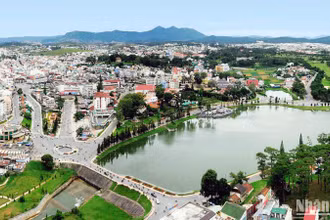 Thành phố Đà Lạt sẽ mở rộng diện tích gấp 4 lần hiện hữu sau khi nhập toàn bộ diện tích huyện Lạc Dương vào Đà Lạt theo kế hoạch. 