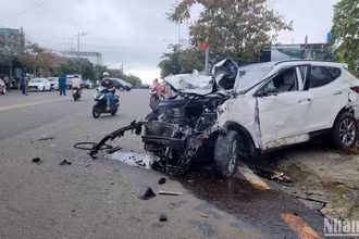 Hiện trường vụ tai nạn giao thông nghiêm trọng.