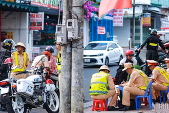 Lực lượng chức năng tăng cường công tác bảo đảm an toàn giao thông trên địa bàn thành phố Bảo Lộc.