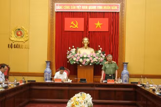 Đại tướng Tô Lâm phát biểu tại cuộc họp. (Ảnh: Cổng thông tin Chính phủ)
