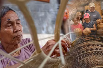 Mây tre đan Phú Vinh: Chuyện ở ngôi làng "trời phú cho bàn tay lụa"