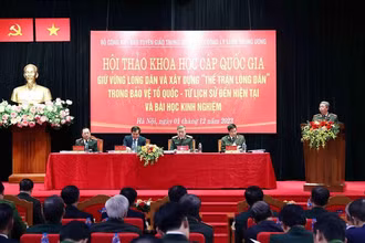 Hội thảo khoa học cấp quốc gia "Giữ vững lòng dân và xây dựng 'thế trận lòng dân' trong bảo vệ Tổ quốc - Từ lịch sử đến hiện tại và bài học kinh nghiệm" (Ảnh: VGP/PL)