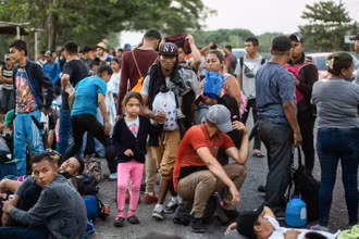 Người di cư Trung Mỹ trong hành trình tới Mỹ tại khu vực Huixtla, Tapachula, bang Chiapas, Mexico, ngày 15/4/2019. (Nguồn: AFP/TTXVN)