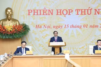 Thủ tướng Phạm Minh Chính chủ trì Phiên họp thứ nhất Ban Chỉ đạo xây dựng nhà máy điện hạt nhân. (Ảnh: TRẦN HẢI)