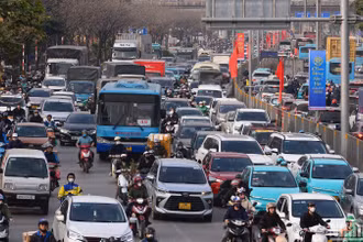 Trong ngày nghỉ đầu tiên của kỳ nghỉ lễ, toàn quốc đã xảy ra 47 vụ tai nạn giao thông, khiến 27 người bị chết, 31 người bị thương.